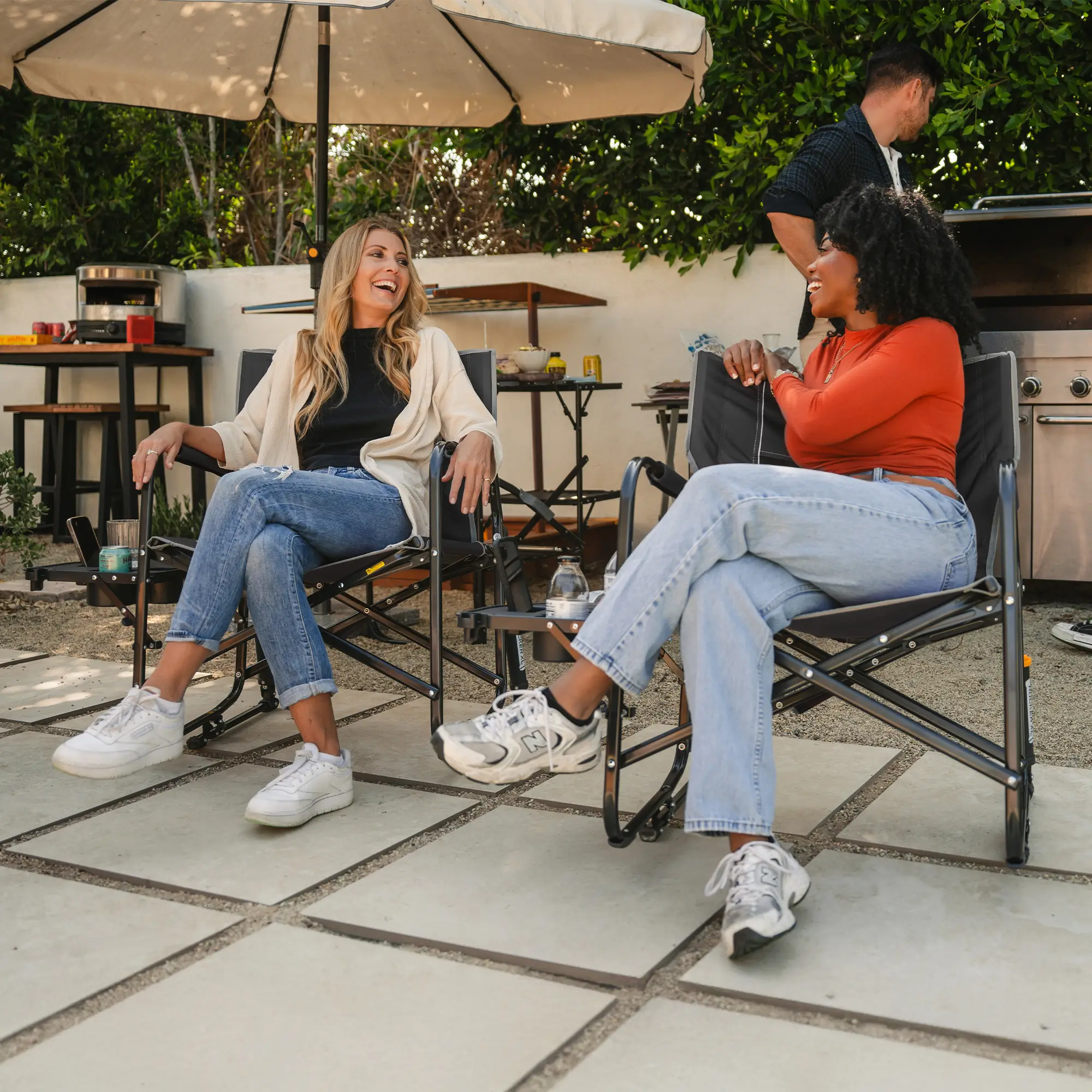 Freestyle Rocker XL™ with Side Table - Image 14